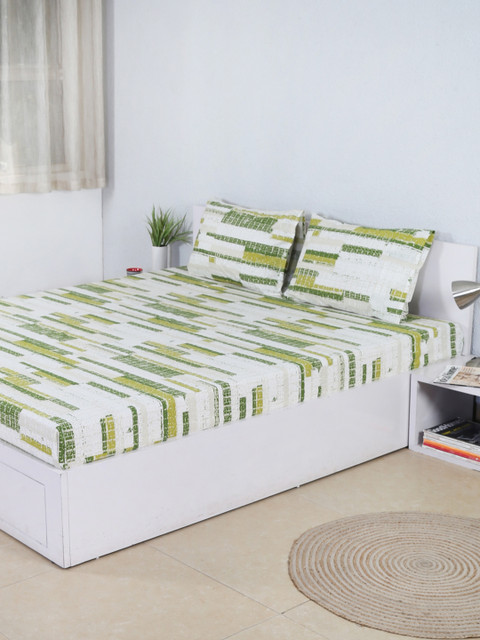 

House This Green Floral Flat 180 TC Cotton 1 King Bedsheet with 2 Pillow Covers