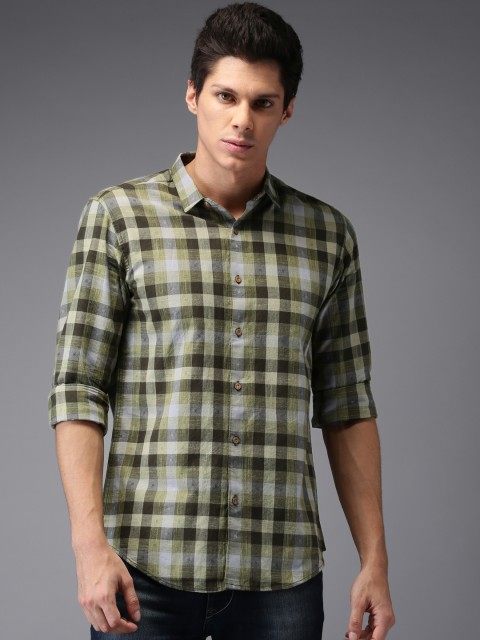 

Bene Kleed Men Green Smart Slim Fit Self Design Casual Shirt