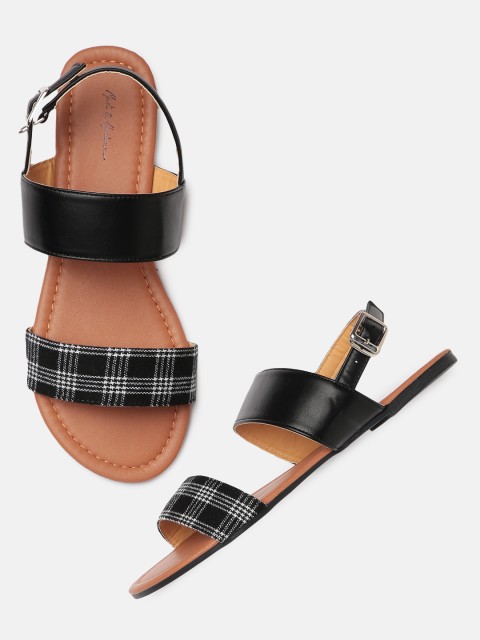 

Mast & Harbour Women Black & White Printed Open Toe Flats