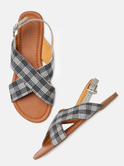 

Mast & Harbour Women Grey & Black Printed Open Toe Flats