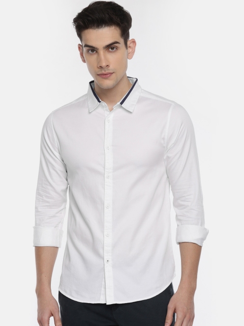 

SPYKAR Men White Regular Fit Solid Casual Shirt