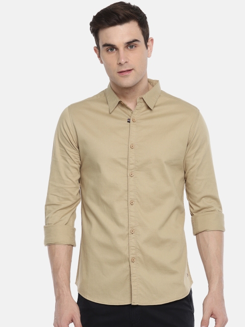 

SPYKAR Men Beige Slim Fit Solid Casual Shirt