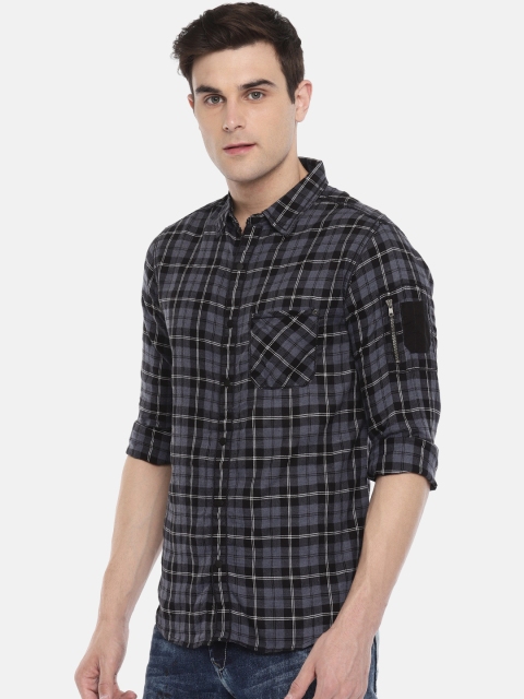 

SPYKAR Men Grey & Black Slim Fit Checked Casual Shirt