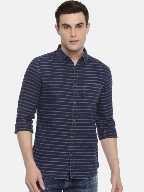 

SPYKAR Men Blue Slim Fit Striped Casual Shirt