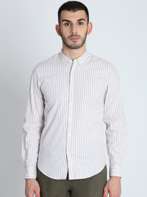 

LA LOFT Men Cream-Coloured Regular Fit Striped Casual Shirt