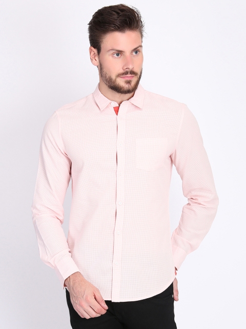 

LA LOFT Men Pink Regular Fit Solid Casual Shirt
