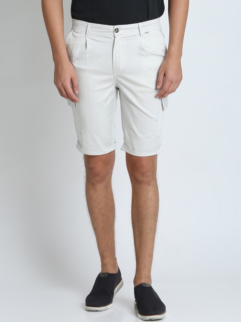 

LA LOFT Men Off-White Solid Regular Fit Cargo Shorts