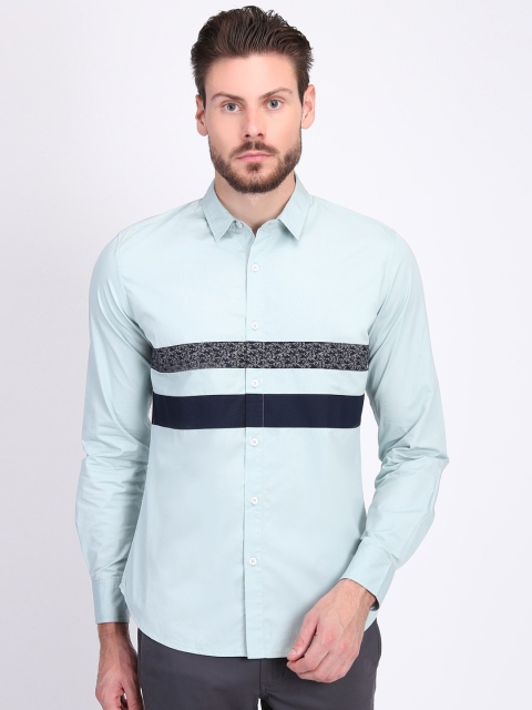 

LA LOFT Men Blue Regular Fit Striped Casual Shirt