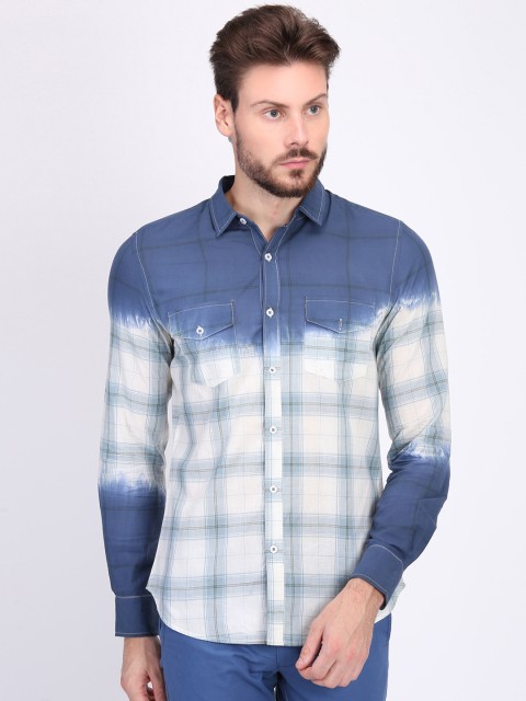 

LA LOFT Men Blue & White Regular Fit Checked Casual Shirt