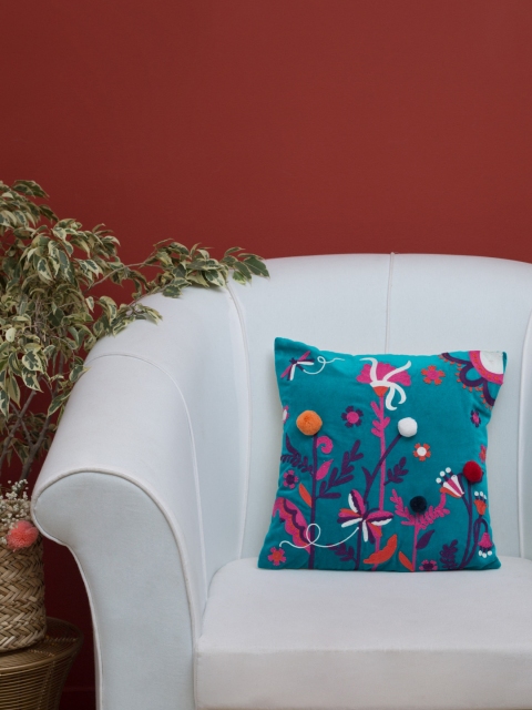 

Chumbak Turquoise Blue Floral Single Square Cushion Cover