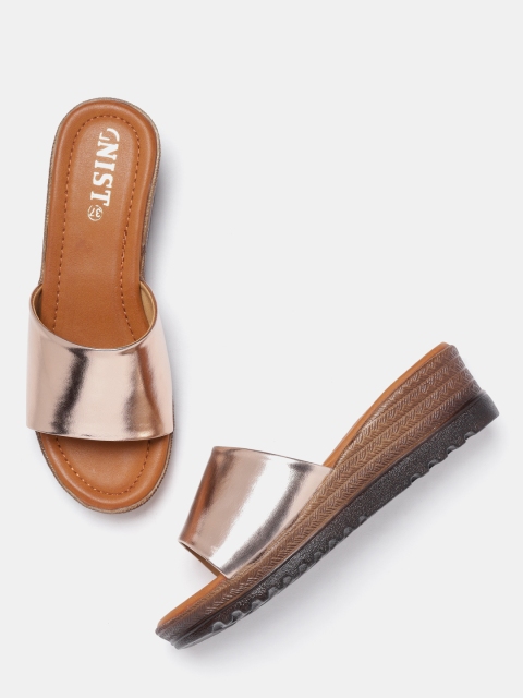 

GNIST Women Rose Gold-Toned Solid Comfort Heels