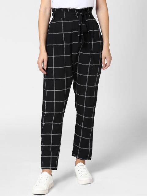 

StyleStone Women Black & White Tapered Fit Checked Peg Trousers