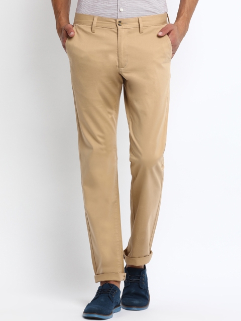 

Basics Men Khaki Slim Fit Solid Chinos