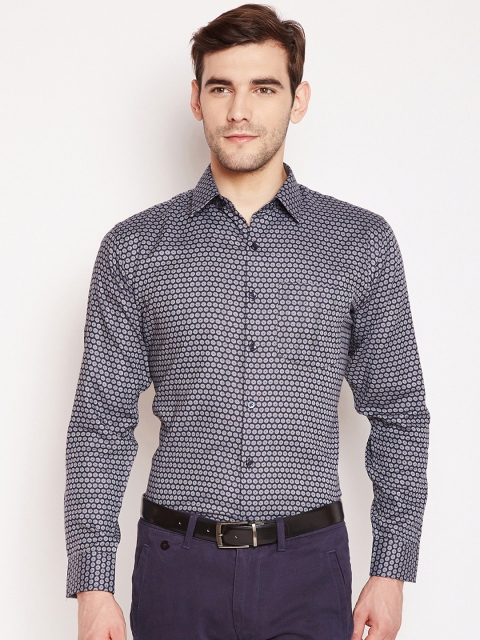 

Hancock Men Grey & Navy Blue Slim Fit Printed Party Shirt