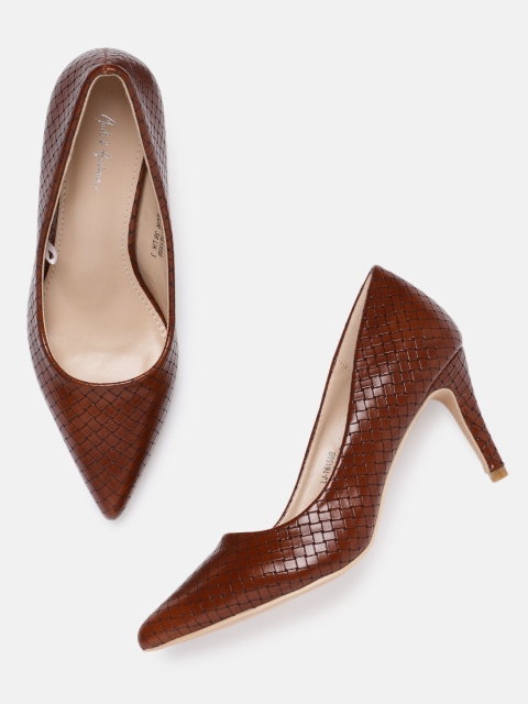 

Mast & Harbour Women Brown Textured Pumps