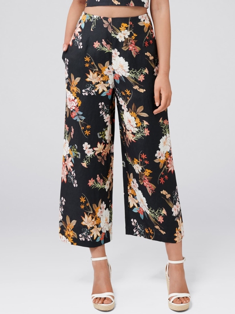 

Forever New Women Black Loose Fit Printed Culottes
