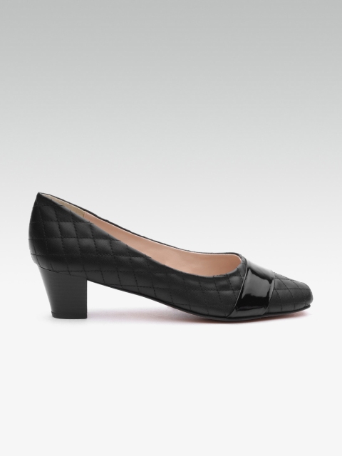 

Carlton London Women Black Quilted Pumps