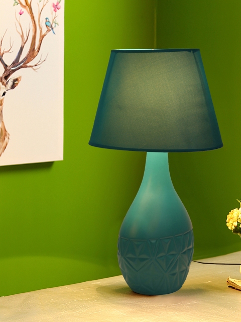 

Aapno Rajasthan Blue Ceramic Textured Table Lamp