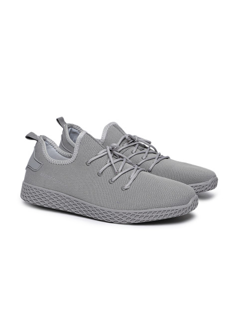 

Aeropostale Men Grey Sneakers