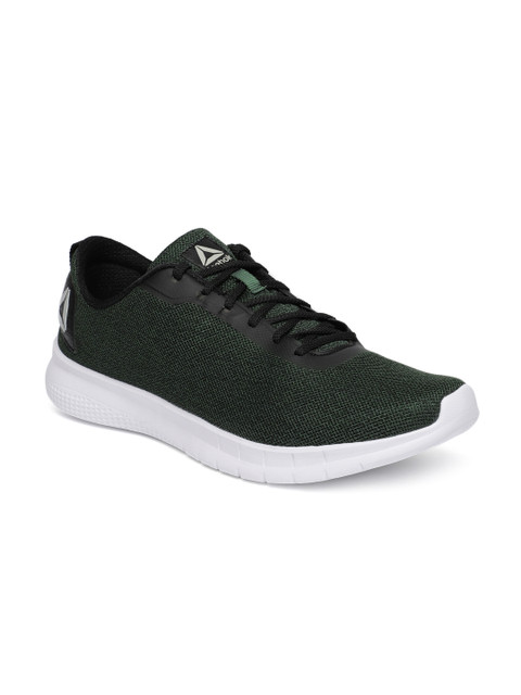 

Reebok Men Green Solid Tread Leap Walking Shoes