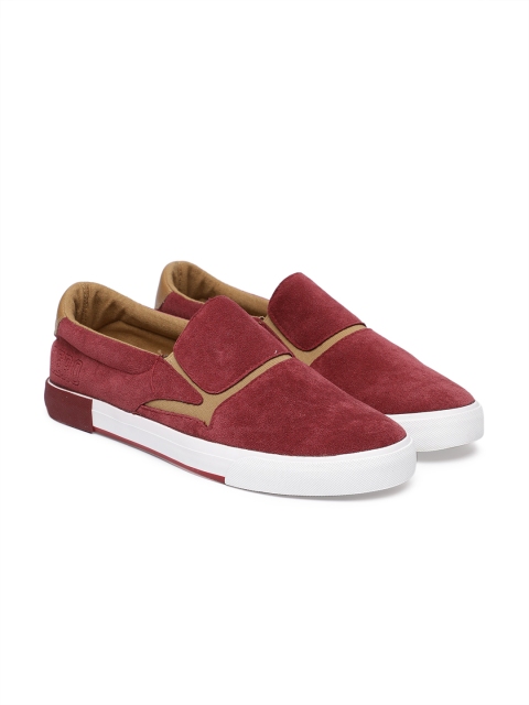 

Aeropostale Men Burgundy Slip-On Sneakers
