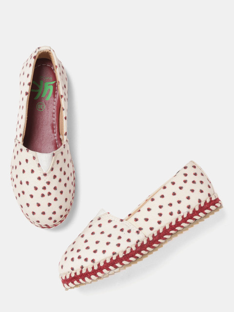 

YK Girls Off-White & Maroon Printed Espadrilles