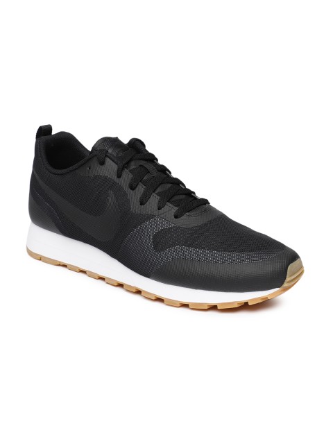 

Nike Men Black MD RUNNER 2 19 Sneakers