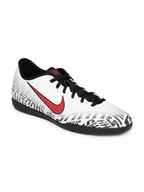

Nike Unisex White & Black VAPOR 12 CLUB NJR Football Shoes