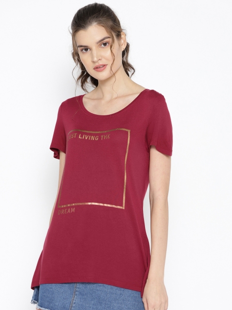 

Vero Moda Women Maroon Printed Round Neck T-shirt