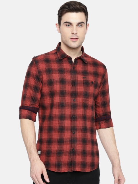 

Ed Hardy Men Red Slim Fit Checked Casual Shirt