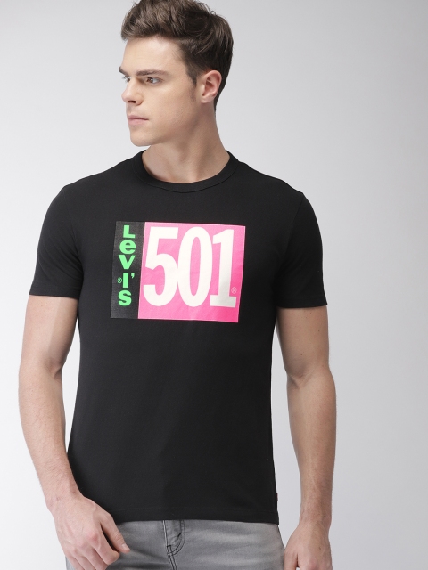 

Levis Men Black Printed Round Neck Pure Cotton T-shirt