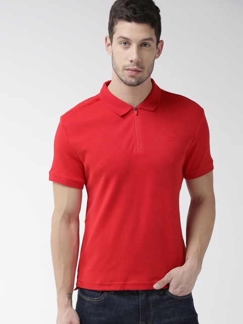 

Levis Men Red Solid Polo Collar T-shirt