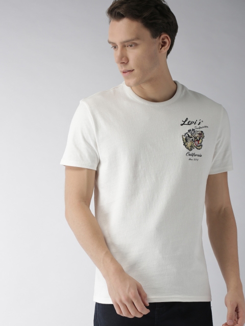 

Levis Men Off-White Printed Round Neck T-shirt