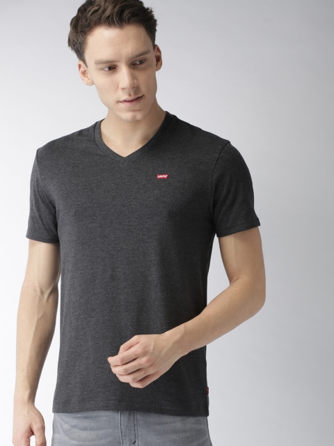 

Levis Men Charcoal Grey Solid V-Neck T-shirt