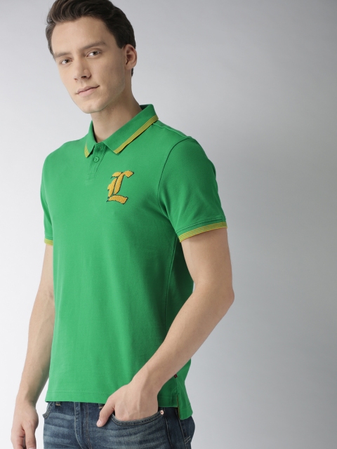 

Levis Men Green Solid Polo T-shirt