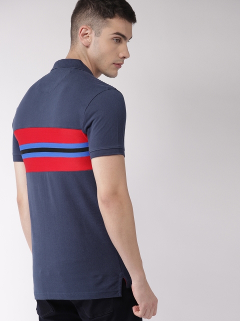 

Levis Men Navy Blue Solid Polo Collar T-shirt