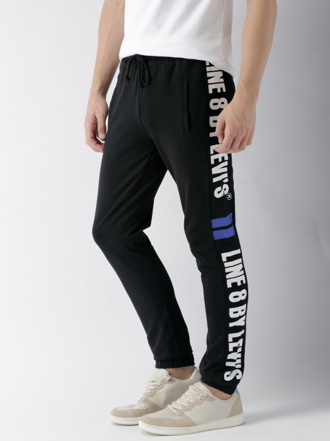 

Levis Men Black Printed Slim Tapered Fit Joggers 512