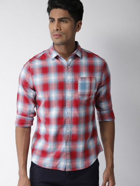 

Levis Men Red Slim Fit Checked Casual Shirt