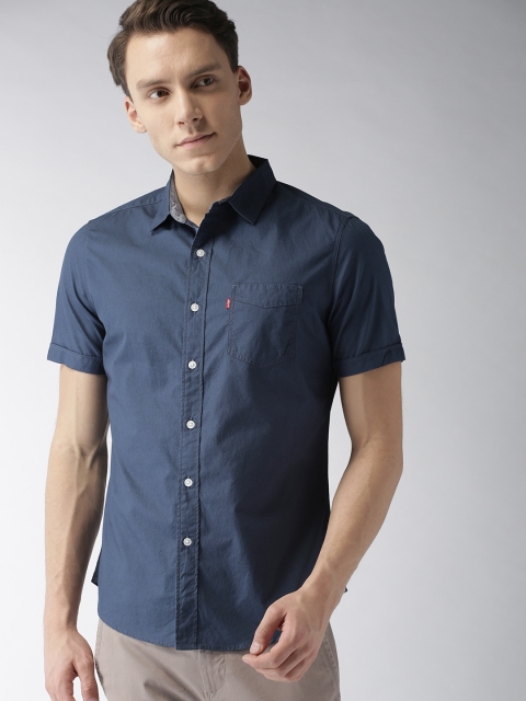 

Levis Men Blue Slim Fit Solid Casual Shirt