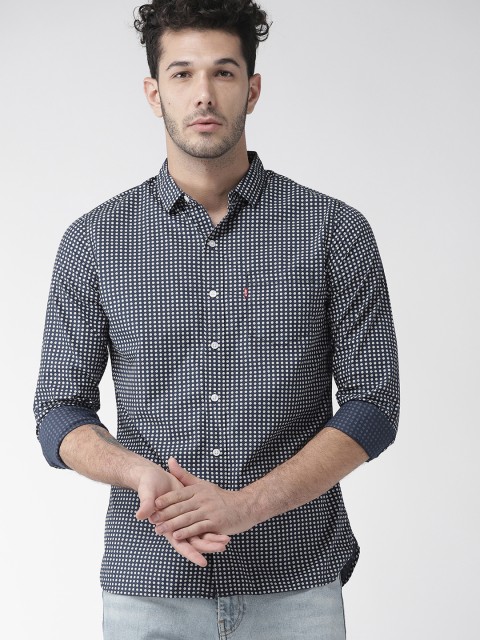 

Levis Men Blue Slim Fit Printed Casual Shirt
