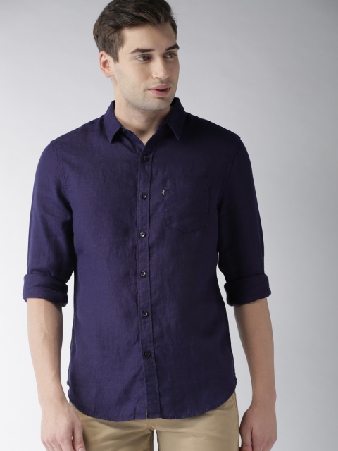 

Levis Men Navy Slim Fit Solid Casual Linen Shirt, Navy blue