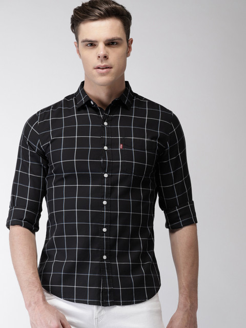 

Levis Men Black Slim Fit Checked Casual Shirt