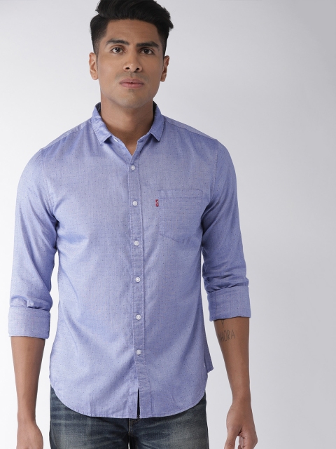 

Levis Men Blue Slim Fit Self Design Casual Shirt