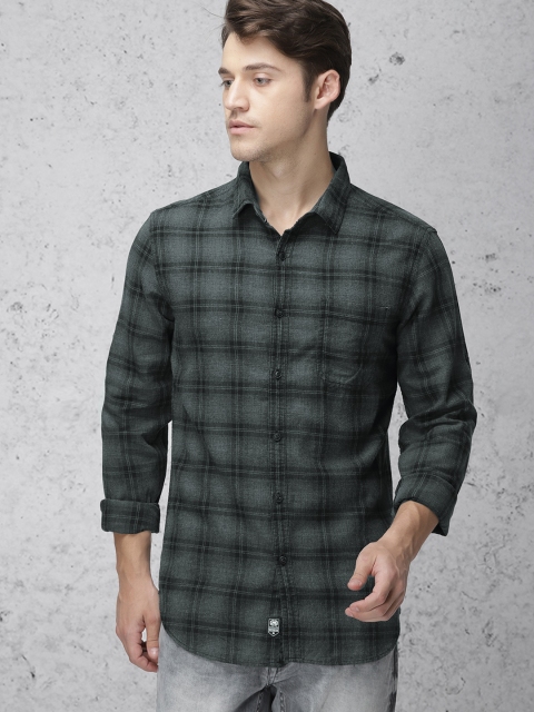 

Ecko Unltd Men Charcoal Grey Regular Fit Checked Casual Shirt