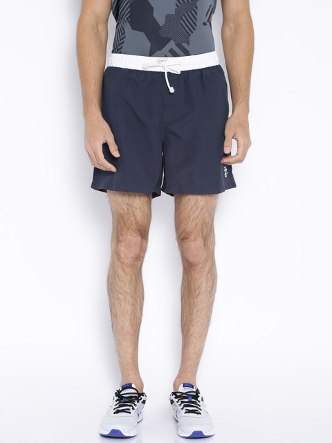 

IZOD Navy Shorts, Navy blue