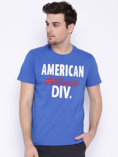 

IZOD Blue T-shirt