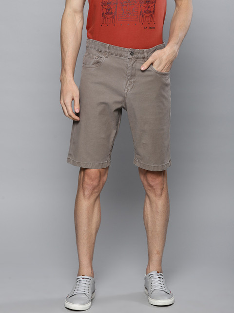 

Louis Philippe Jeans Men Grey Solid Classic Fit Regular Shorts