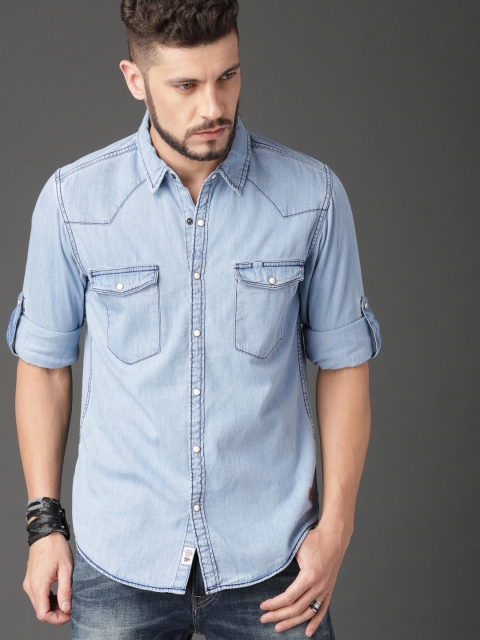

Roadster Men Blue Regular Fit Faded Western Yoke Denim Shirt