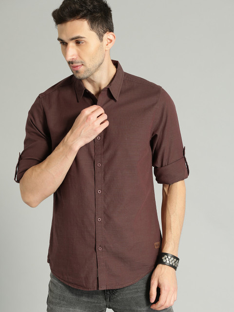 

Roadster Men Maroon Regular Fit Solid Linen Casual Shirt