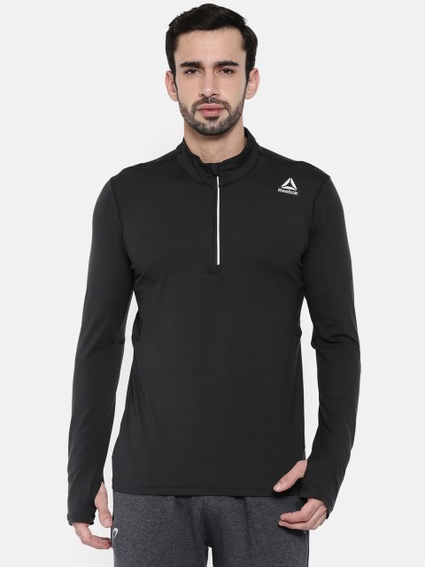 

Reebok Men Black Solid THERMOWARM T-shirt